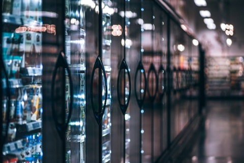 Temperature Monitoring in the Greek Food Industry: Legal Requirements and Best Practices